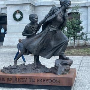 Meet your Posher, Jeffery